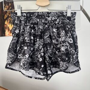 Lululemon Seawheeze Tracker Short